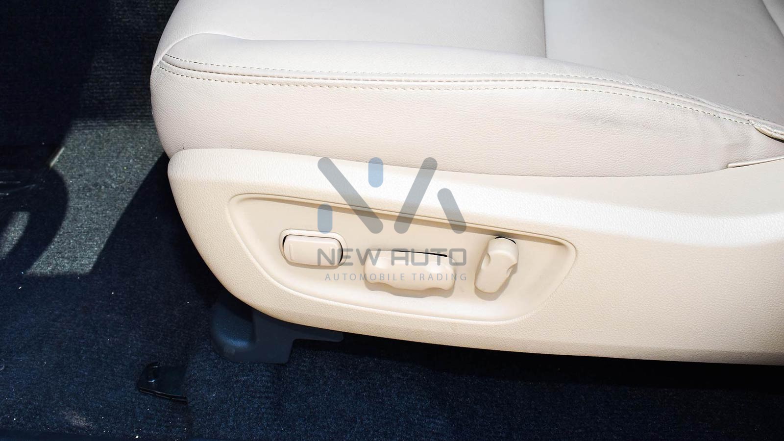 Montero Sport GLS 3.0L 6-Cylinder (MONTEROSPORTGLS4)