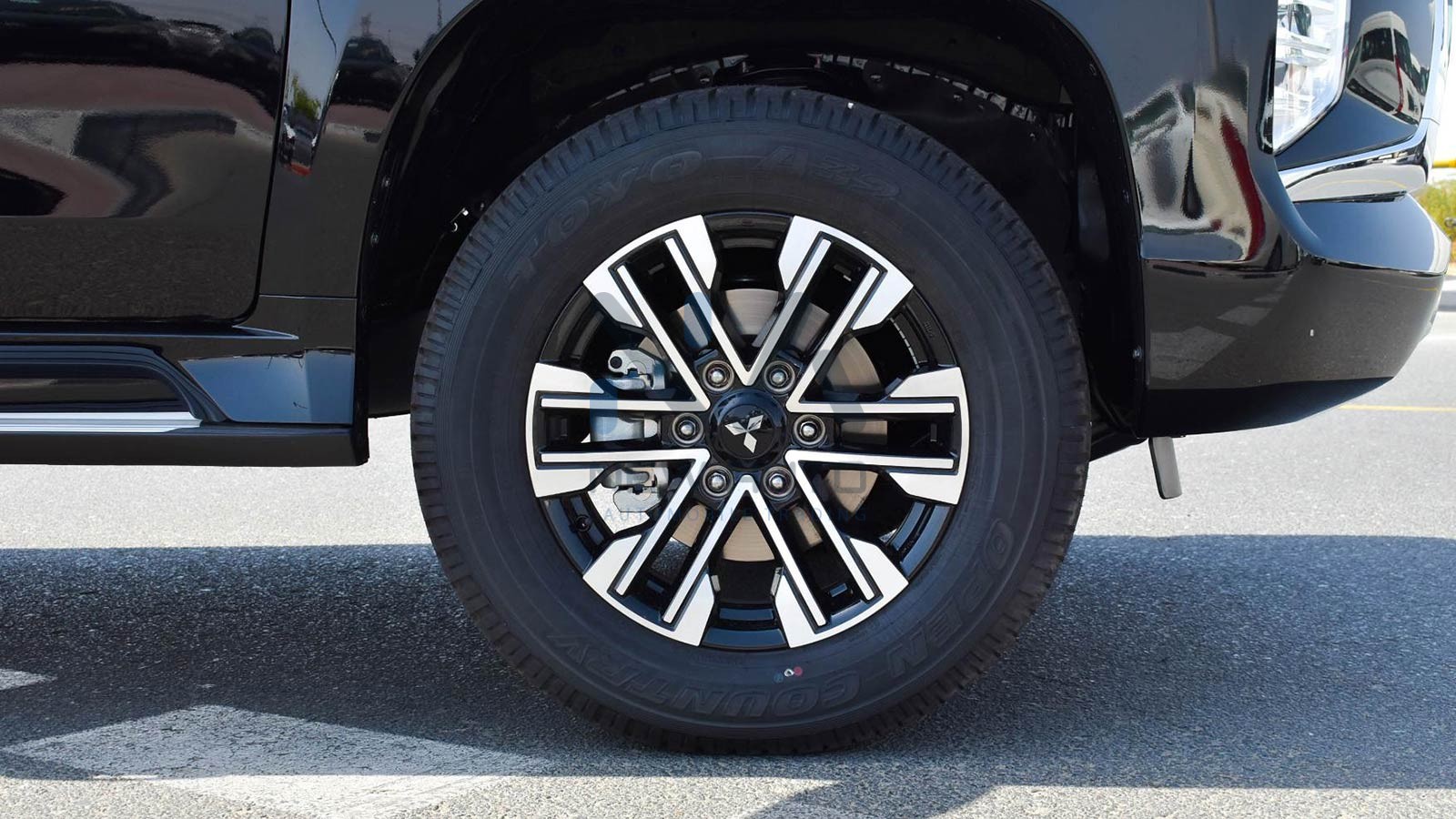 Mitsubishi Montero Sport GLS 3.0L, 2023 (MONTEROSPORTGLS3)