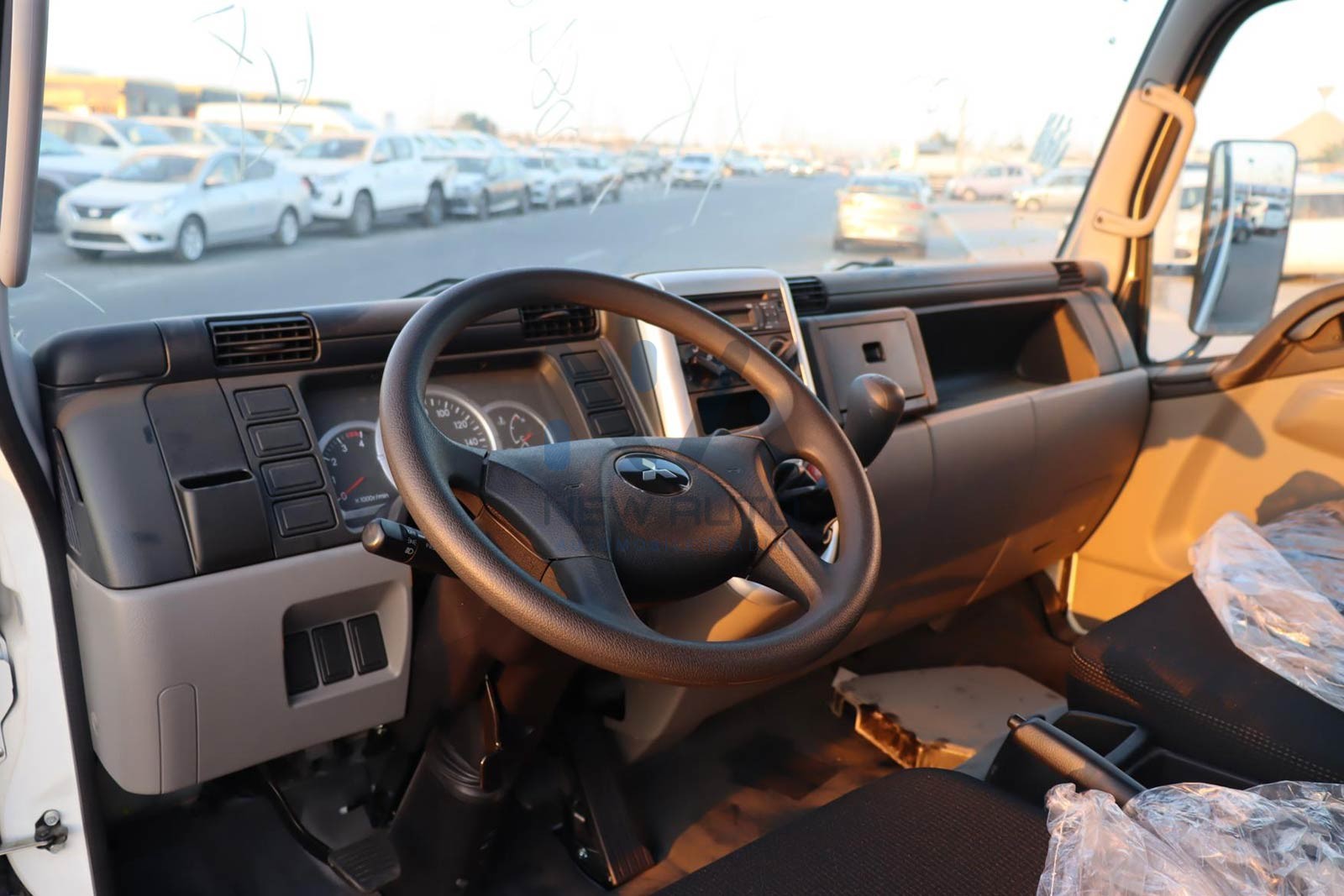Mitsubishi Canter Chassis Truck 4.2L, 2022 (CANTERCHASSIS)