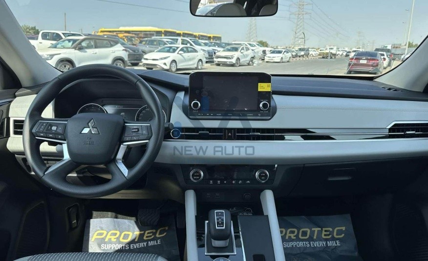 Mitsubishi Outlander Medium Line 2.5L,  2023 (OUTLANDERML1)
