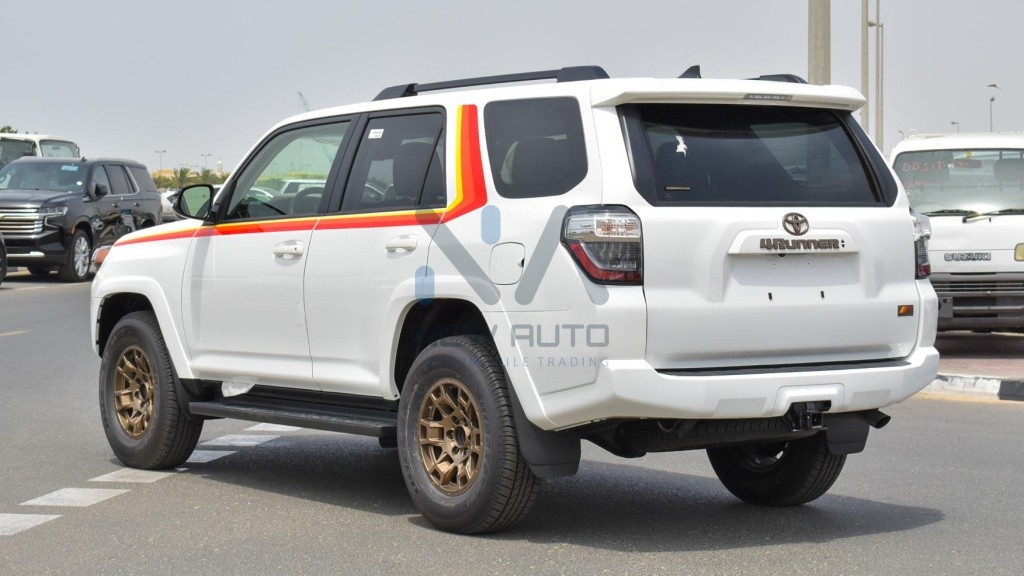 4Runner 40th Anniversary 4RUNNER 40ANN White Black 2023 04 1024x576