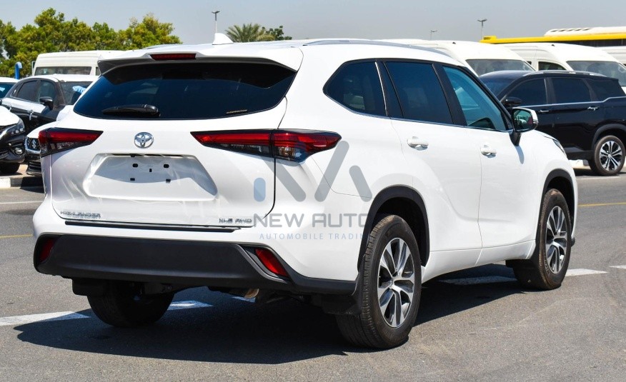 Toyota Highlander XLE 2023 (HL24-XLE)