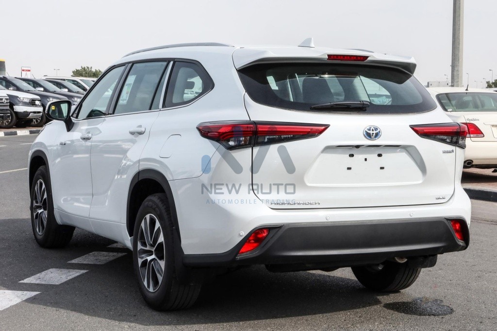 Highlander GLE Hybrid HL25 GLEH White Grey 2023 04 1024x683