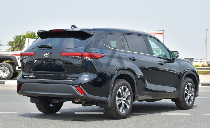 Toyota Highlander XLE 2023 (HL24-XLE)