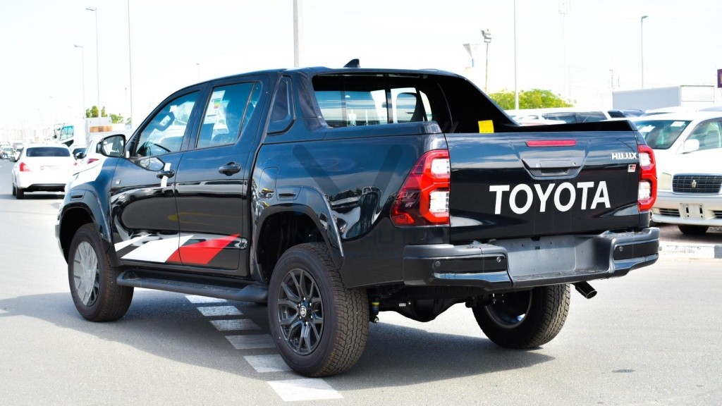 Hilux GR Sport HLX28 GRS Black Black 2023 04 1024x576