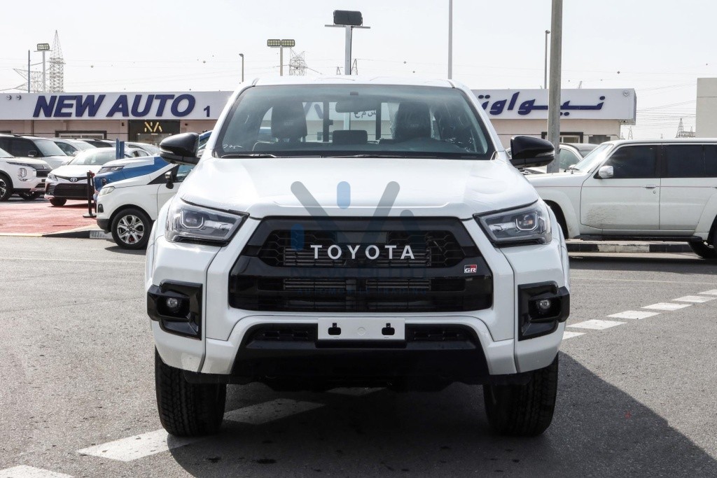Hilux GR Sport HLX28 GRS White Black 2023 02 1024x683