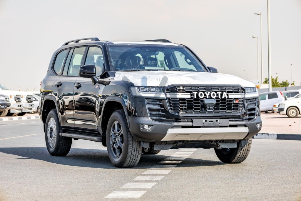 Toyota Land Cruiser 300 GR Sport 2022 vehicle at New Auto FZCO