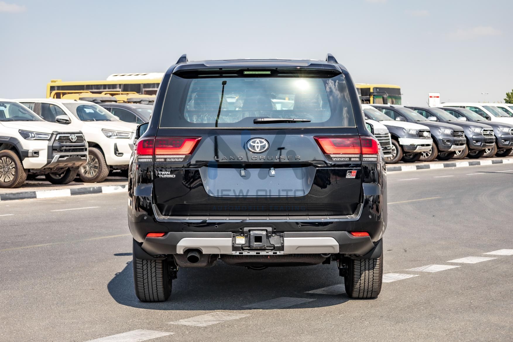 Toyota Land Cruiser 300 GR Sport 2022 (LC35-GRS)