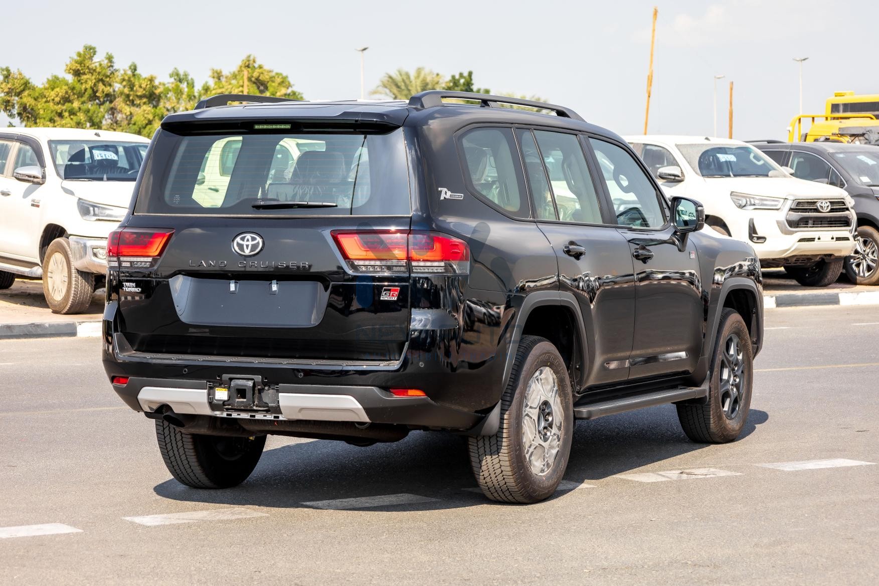 Toyota Land Cruiser 300 GR Sport 2022 (LC35-GRS)