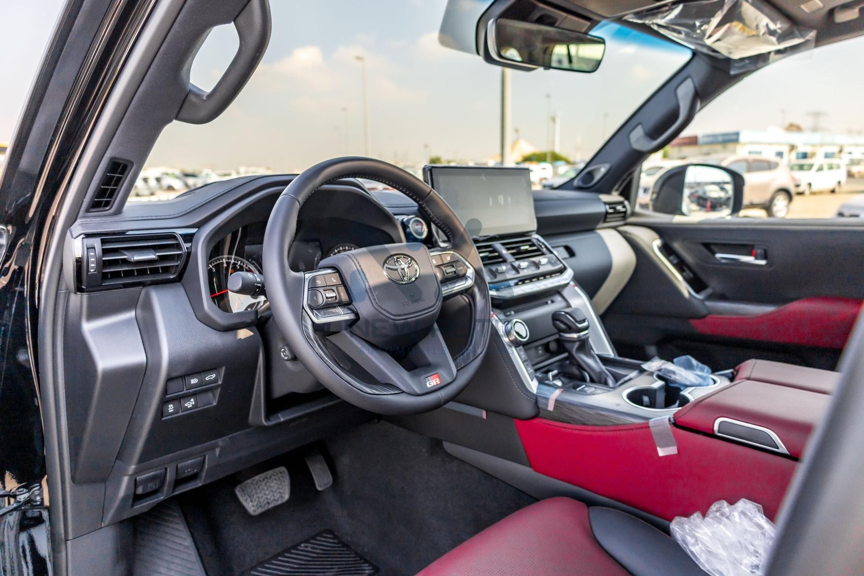 Toyota Land Cruiser 300 GR Sport 2022 (LC35-GRS)