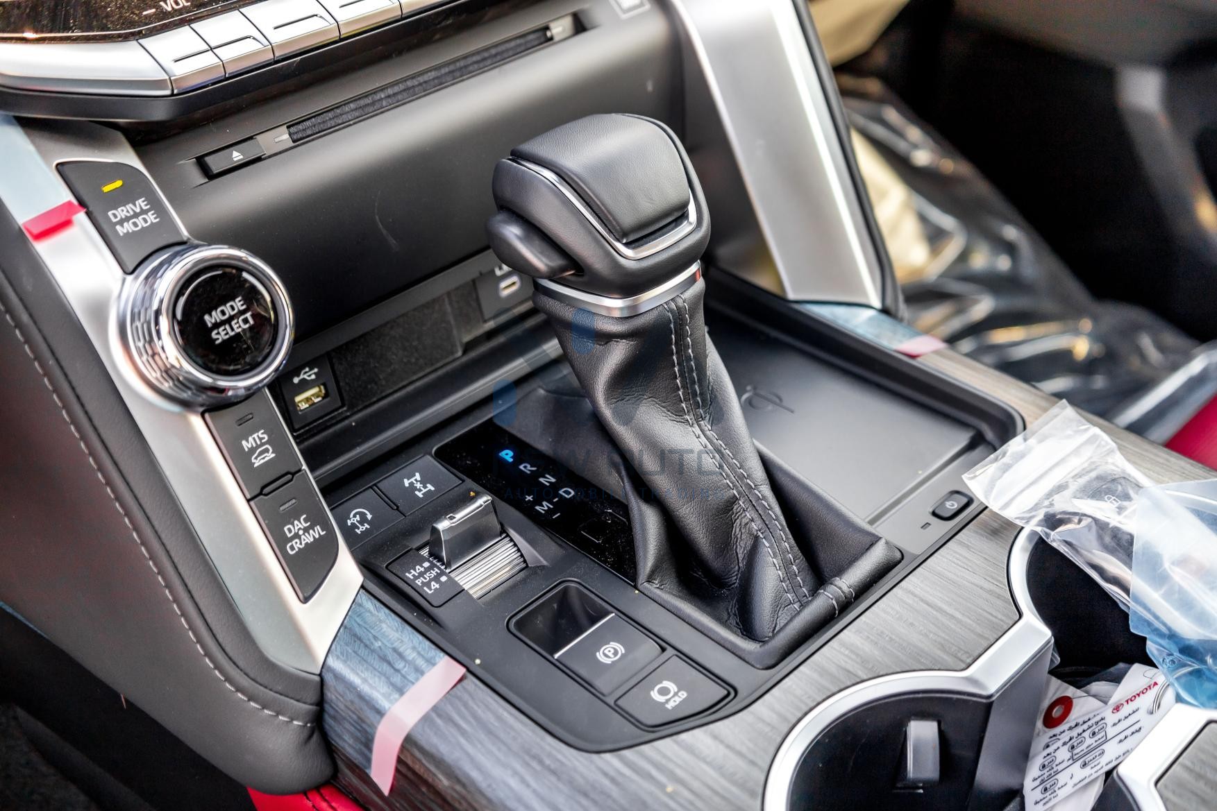 Toyota Land Cruiser 300 GR Sport 2022 (LC35-GRS)