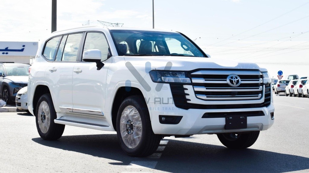 Toyota Land Cruiser 300 GXR 3 2022 vehicle at New Auto FZCO