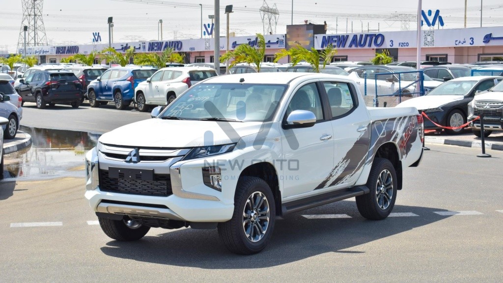 Mistubishi L200 L200GLS1 White Black 2023 03 1024x576