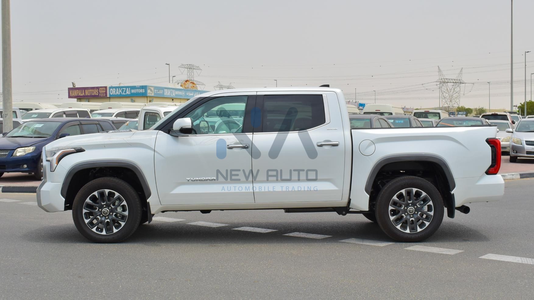 Toyota Tundra Limited Hybrid 2023 (TUN35-LTDH)