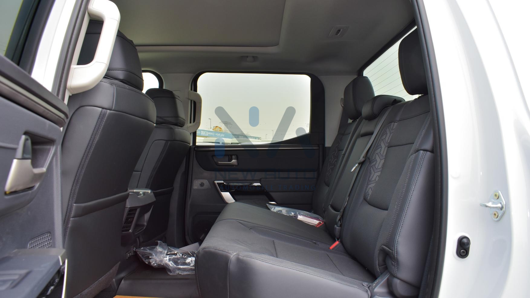 Toyota Tundra Limited Hybrid 2023 (TUN35-LTDH)
