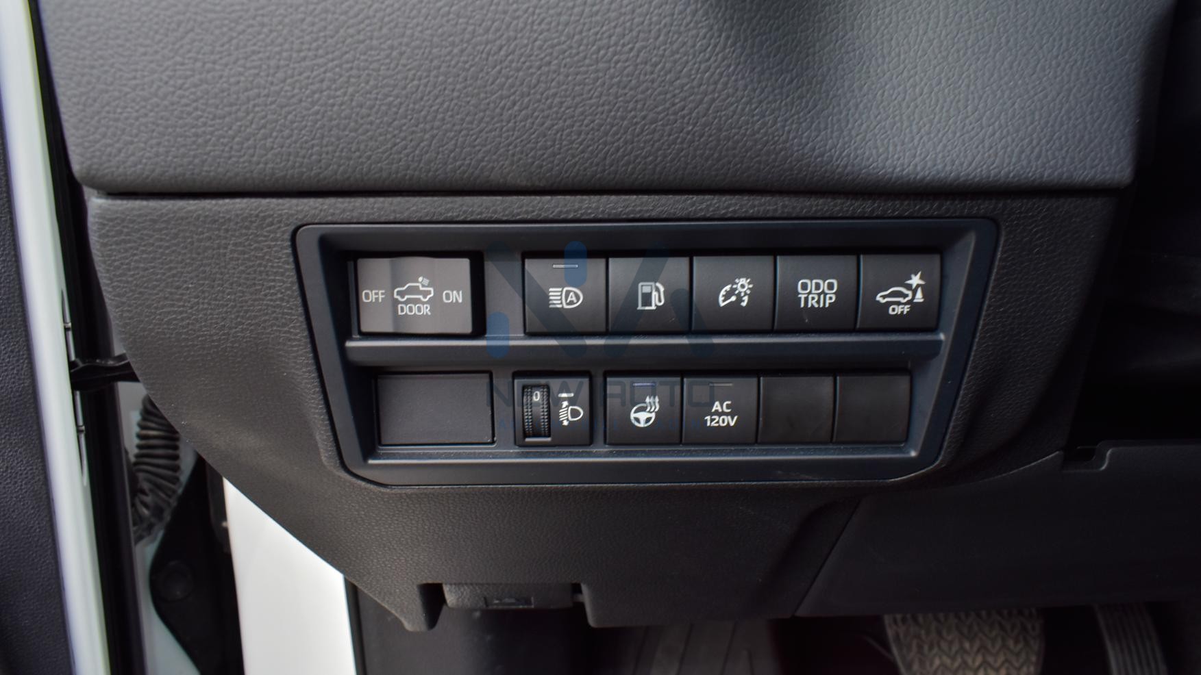 Toyota Tundra Limited Hybrid 2023 (TUN35-LTDH)