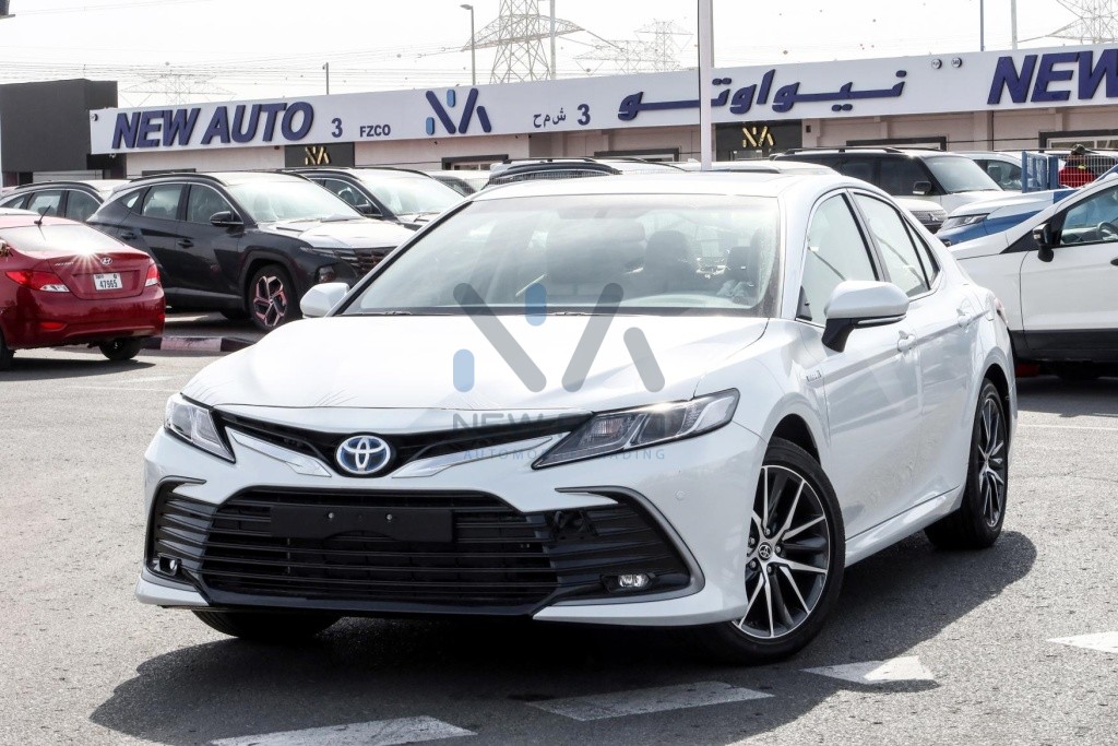 Camry GLE Hybrid CAM25 GLEH White Beige 2023 03 1024x683