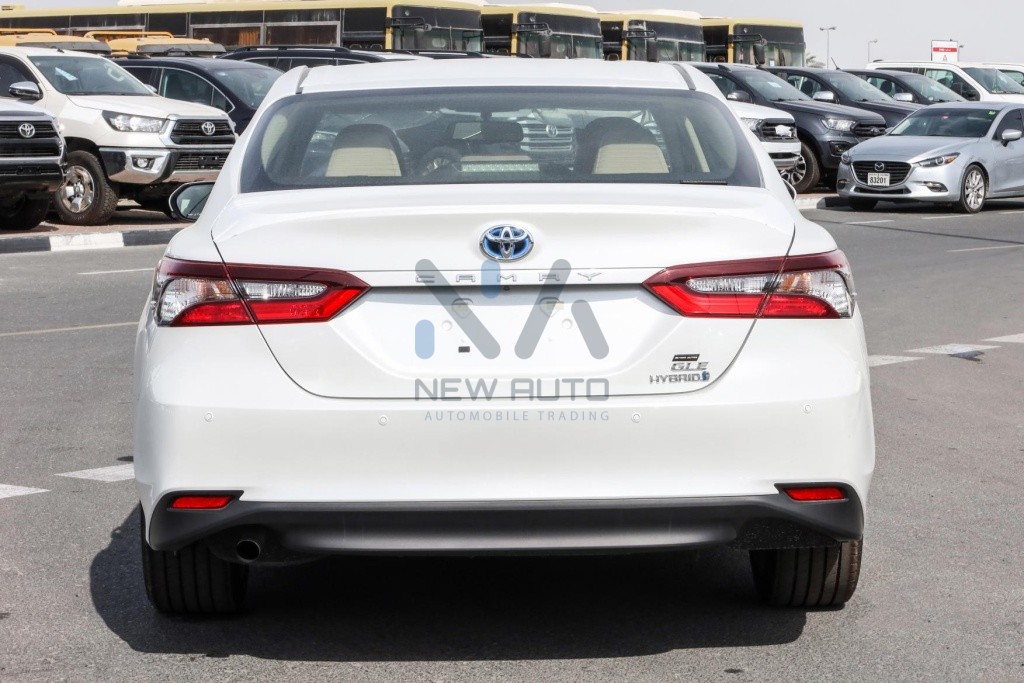 Camry GLE Hybrid CAM25 GLEH White Beige 2023 05 1024x683