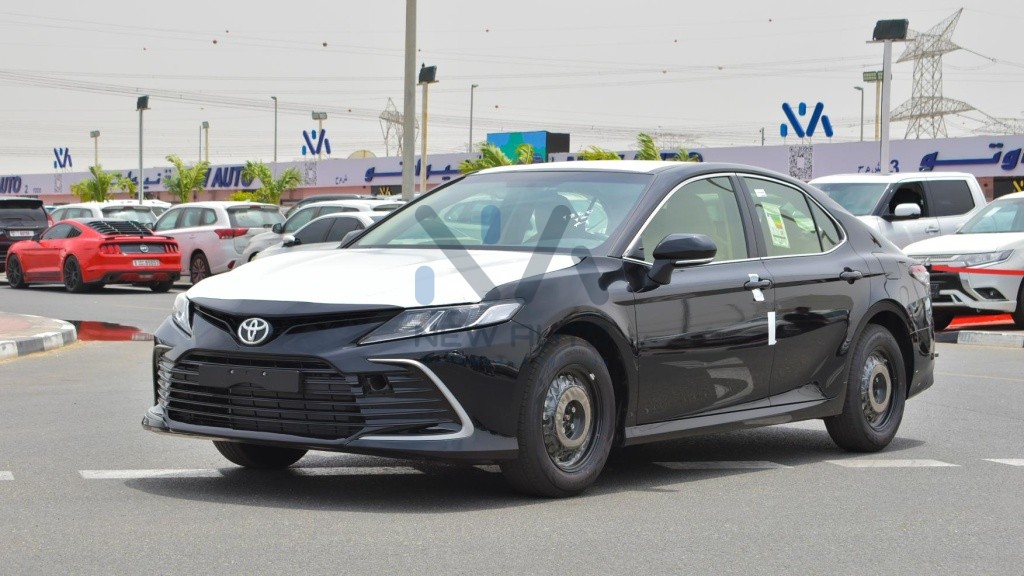 Camry LE E CAM25 LEE Black Beige 2023 03 1024x576