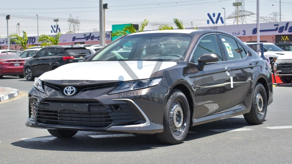 Camry LE E CAM25 LEE Brown Beige 2023 03 1024x576