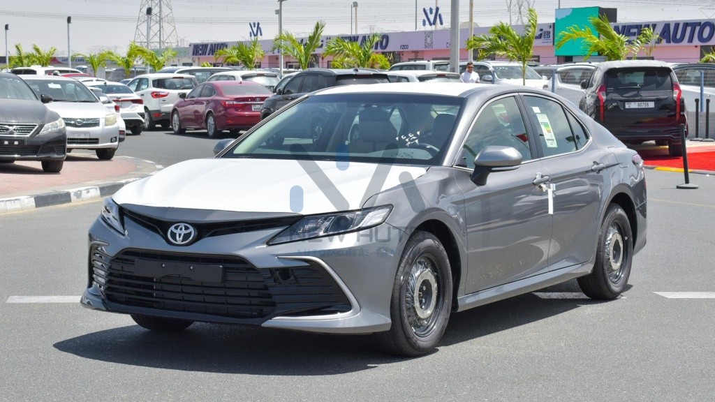 Camry LE E CAM25 LEE Grey Beige 2023 03 1024x576