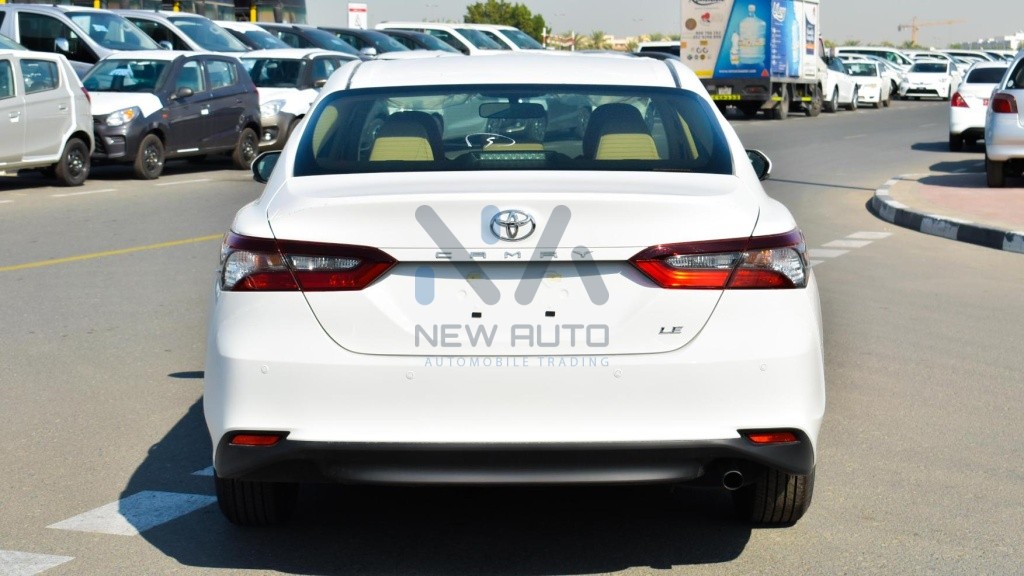 Camry LE E CAM25 LEE White Beige 2023 05 1024x576