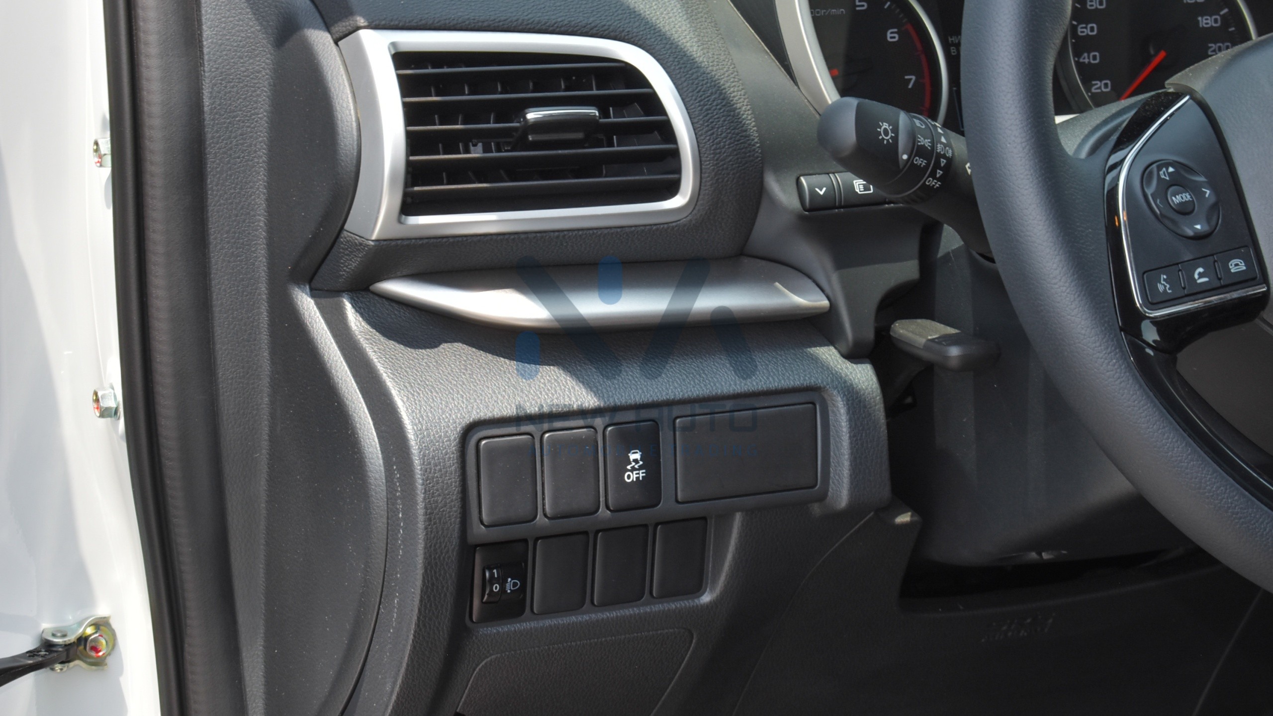 Mitsubishi Eclipse Cross Dreamer 2022 (N-ECL-DREAM-P-22-1)