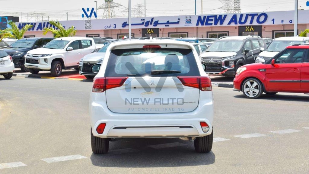 Mitsubishi Outlander Sport OUTLANDERSPORT White Black 2022 05 1024x576