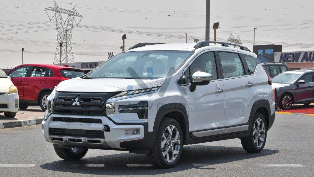 Mitsubishi Xpander Cross White Black 2024 03 1024x576