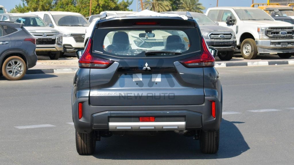 Mitsubishi Xpander Cross XPANDERCROSS Grey Black 2023 05 1024x576