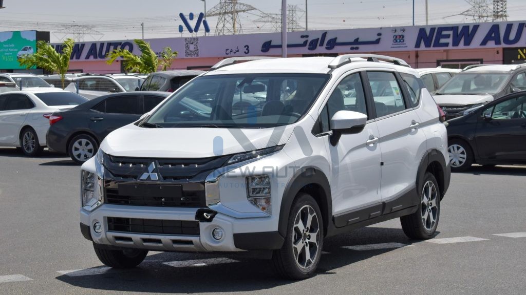 Mitsubishi Xpander Cross XPANDERCROSS White Black 2023 03 1024x576