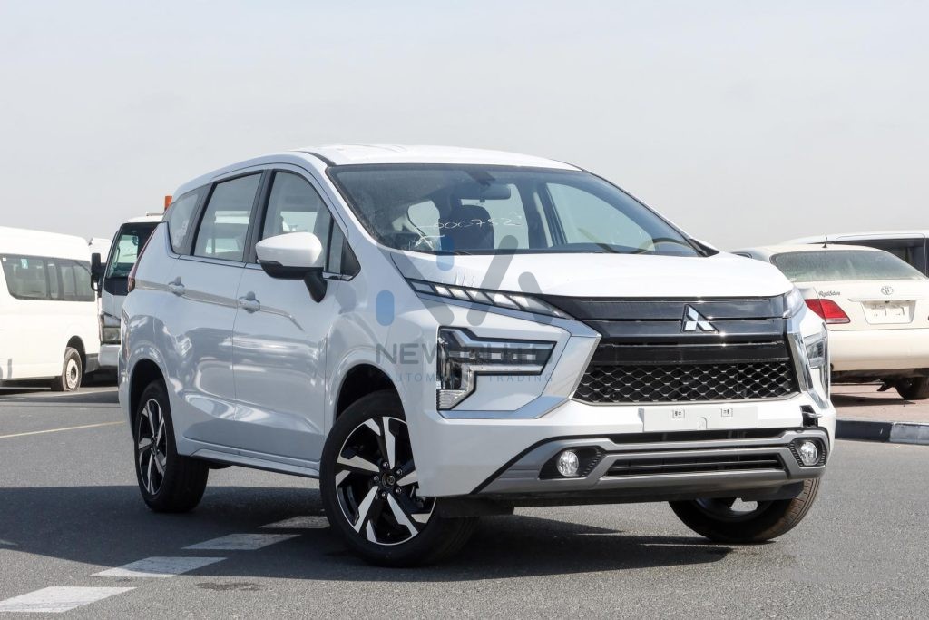Mitsubishi Xpander High Line 2023 vehicle at New Auto FZCO