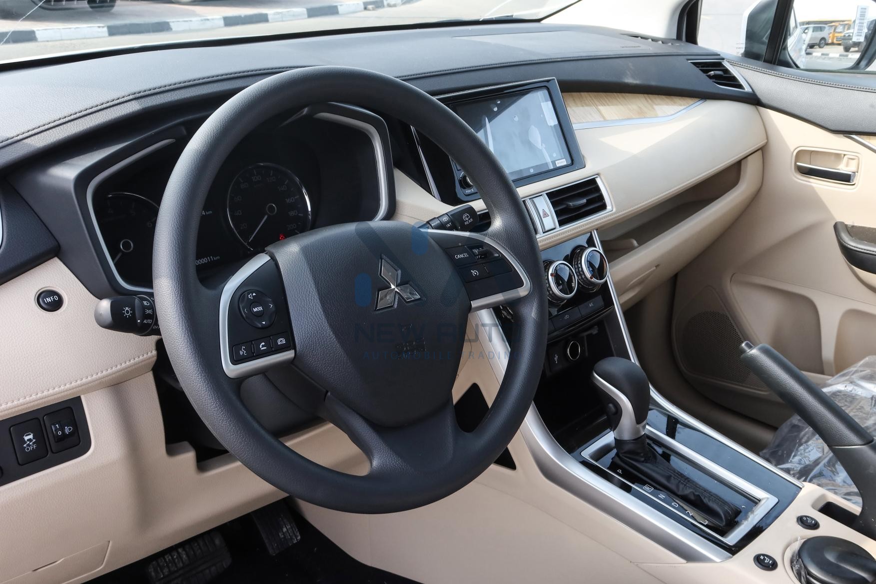 Mitsubishi Xpander High Line 2023 (XPANDERHIGHLINE)