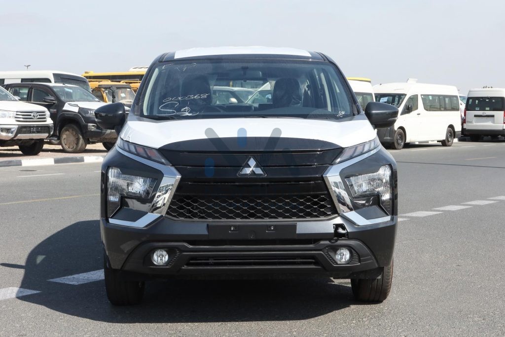 Mitsubishi Xpander Med Line XPANDERMIDLINE Grey Black 2023 02 1024x683