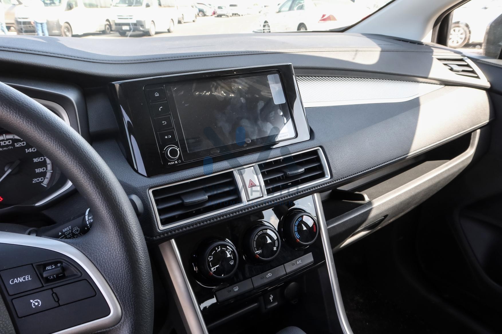 Mitsubishi Xpander Medium Line 2023 (XPANDERMIDLINE)