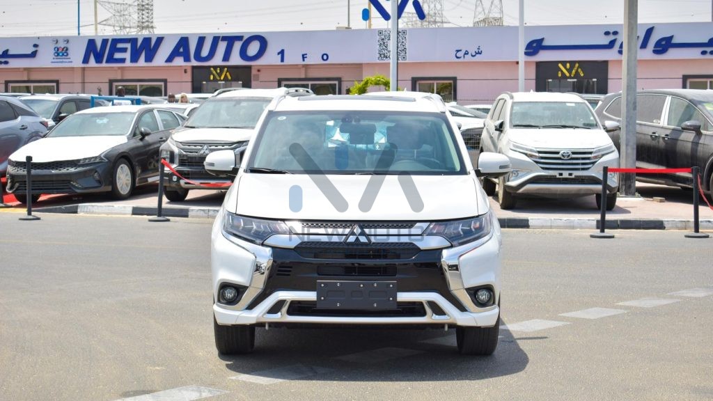 Outlander Premium O PREM 2.4 P 22 1‎ White Black 2022 02 1024x576