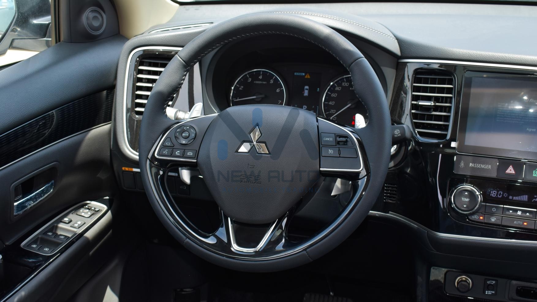 Mitsubishi Outlander Premium 2022 (O-PREM-2.4-P-22-1‎)