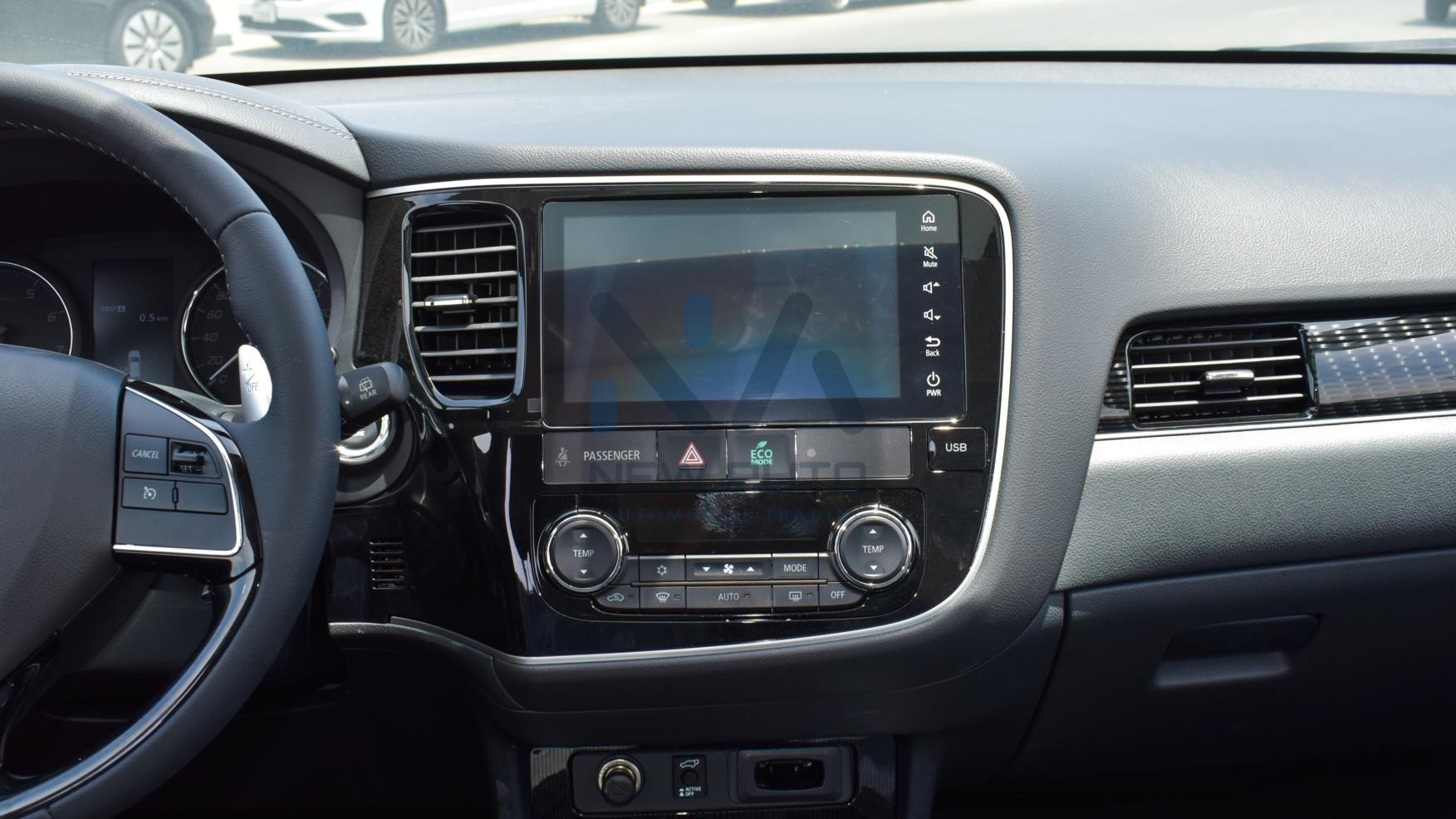 Mitsubishi Outlander Premium 2022 (O-PREM-2.4-P-22-1‎)