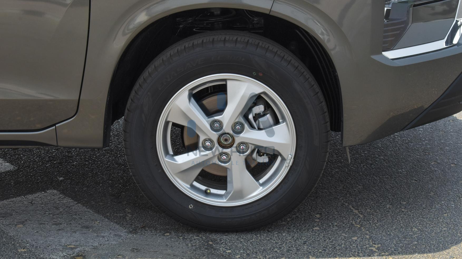 Mitsubishi Xpander Medium Line 2024 (N-XP-ML-1.5-P-24)