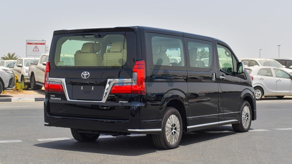 Granvia Premier N GV35 E P 23 H 01 Black Biege 2023 04 1024x576
