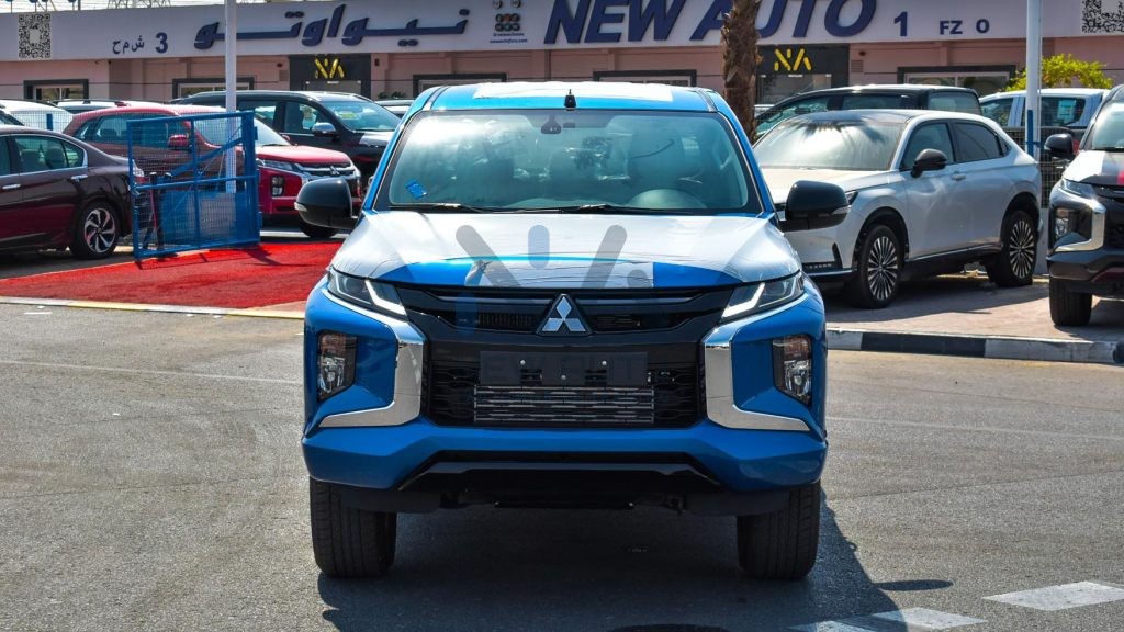 Mitsubishi L200 Sportero L200SPORTERO Blue Black 2023 02 1024x576