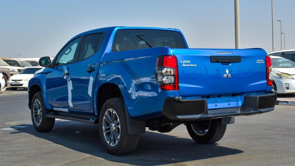 Mitsubishi L200 Sportero L200SPORTERO Blue Black 2023 04 1024x576