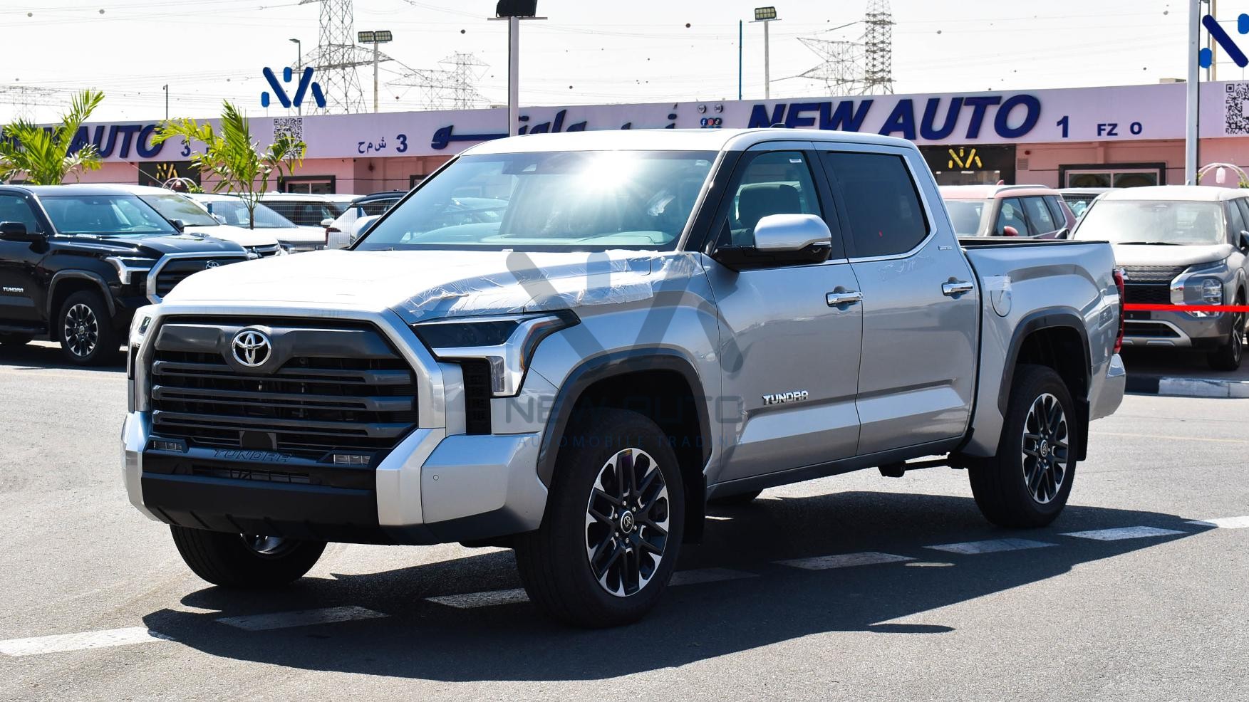 Toyota Tundra Limited Hybrid 2023 (TUN35-LTDH)