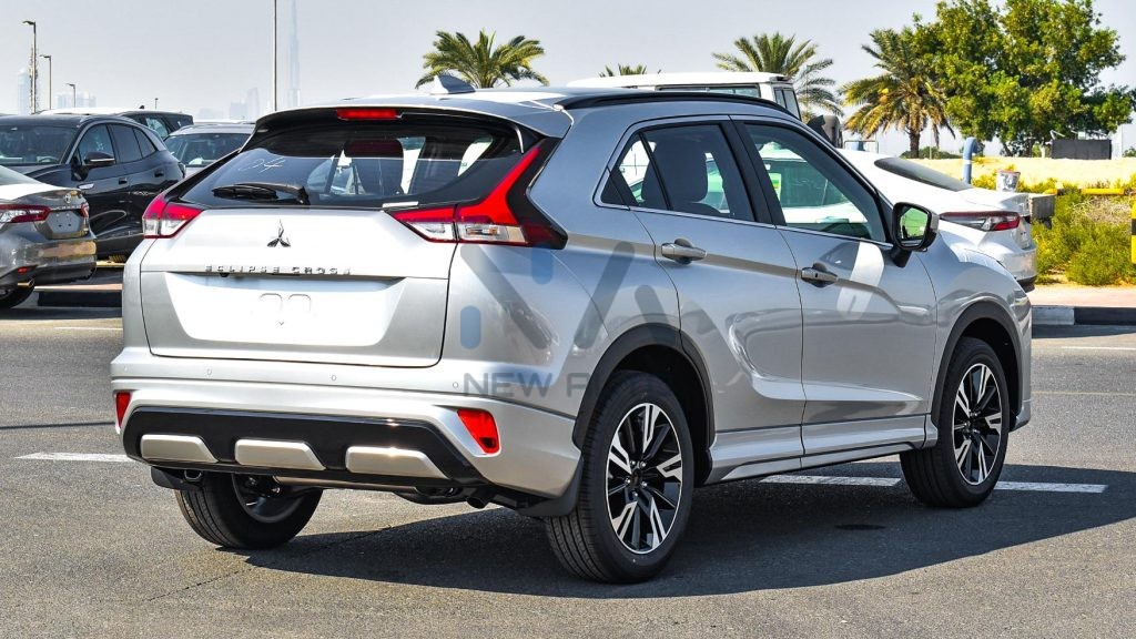 Mitsubishi Eclipse Cross WHITE BLACK ECLIPSECROSS GLS HL 2024 04 1024x576