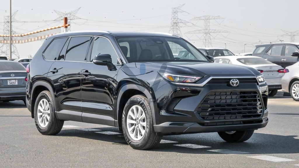 Toyota Grand Highlander XLE 2024 vehicle at New Auto FZCO