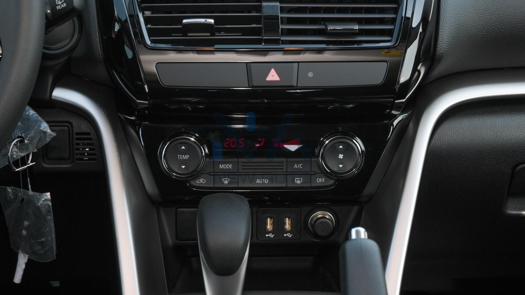 Mitsubishi Eclipse Cross GLX 2024 (ECLIPSECROSS-GLX-HL)