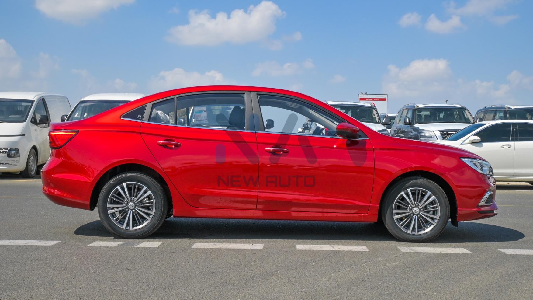 MG MG5 Luxury 2024 (N-MG5-1.5-24-LUX)