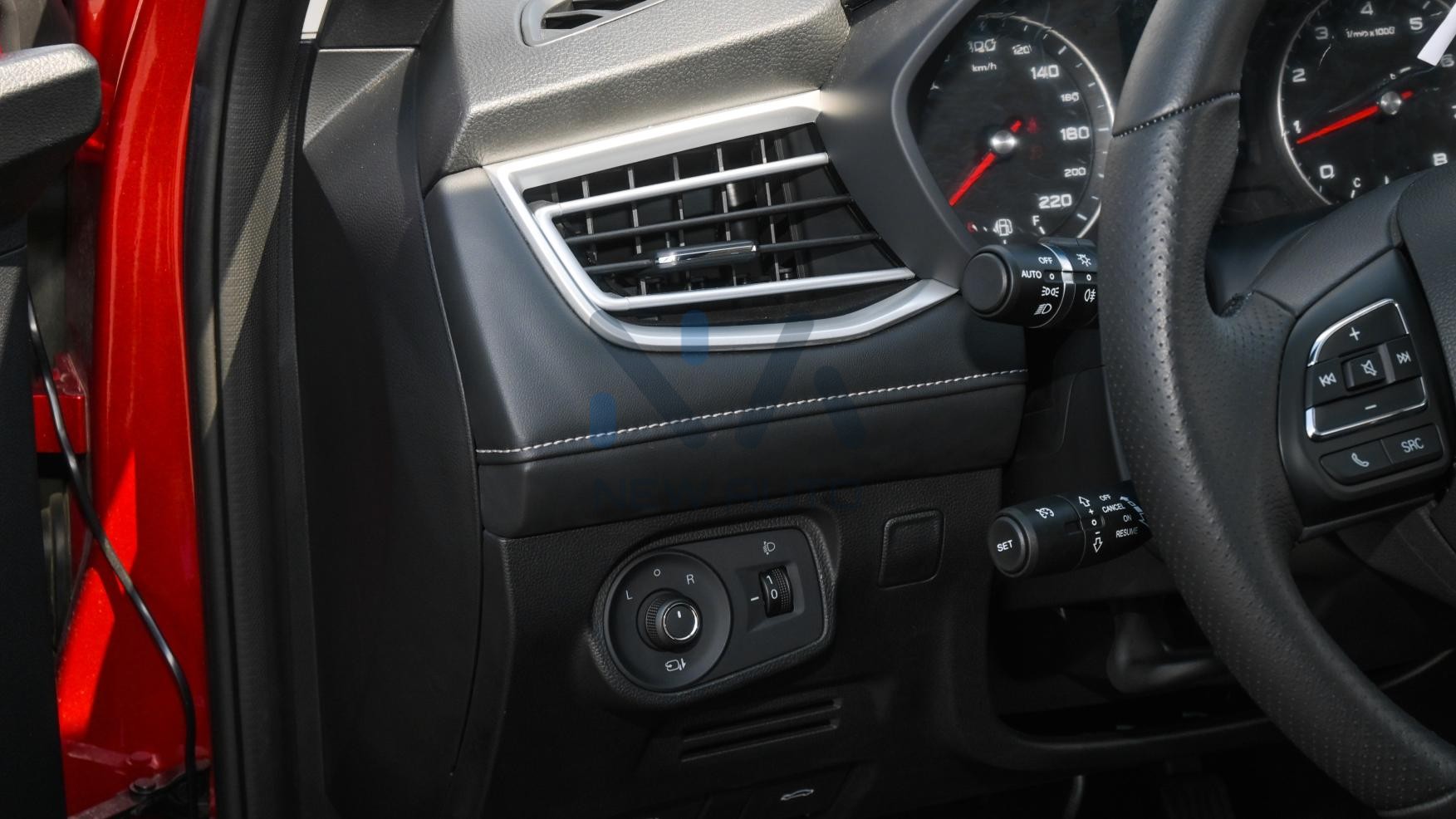 MG MG5 Luxury 2024 (N-MG5-1.5-24-LUX)