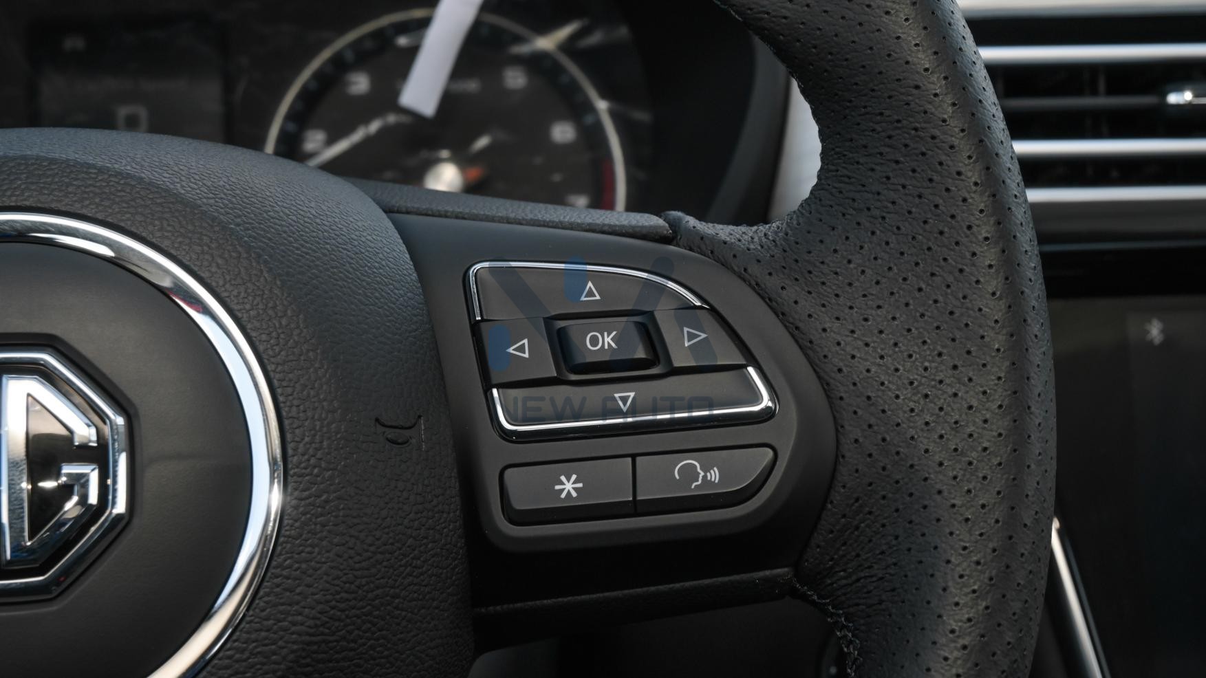 MG MG5 Luxury 2024 (N-MG5-1.5-24-LUX)