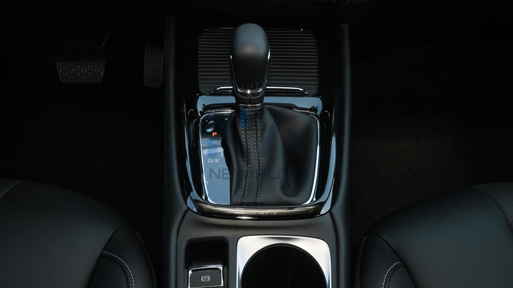 MG MG5 Luxury 2024 (N-MG5-1.5-24-LUX)